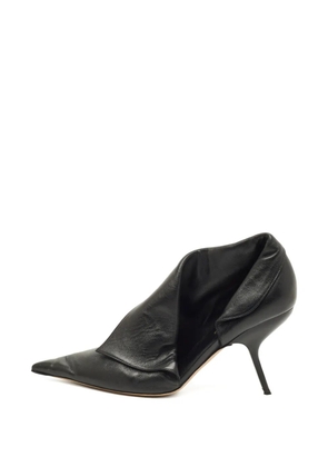 Ferragamo Pre-Owned leather folded-front pumps - Black