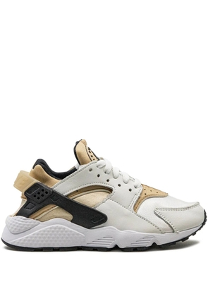 Nike Air Huarache 'White Sandrift' sneakers