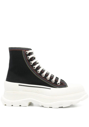 Alexander McQueen Pre-Owned Tread Slick sneakers - Black
