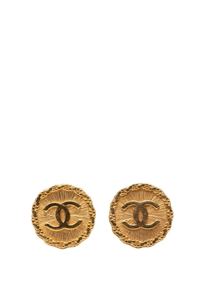 CHANEL Pre-Owned 1993 CC Gold Plated Round Clip On Earrings costume earrings