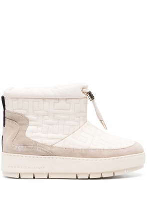Tommy Hilfiger monogram-jacquard platform snow boots - Neutrals