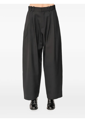 Studio Nicholson Line pleat-detail trousers - Black