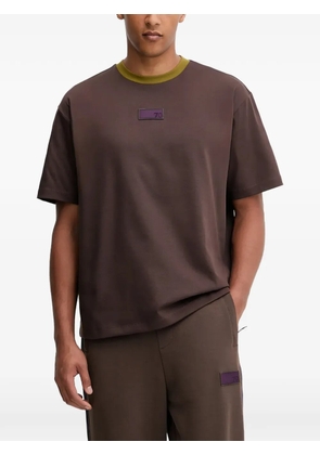 Ea7 Emporio Armani patch-detail T-shirt - Brown