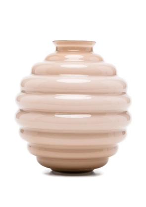 Venini Deco ribbed vase (17cm x 18cm) - Pink