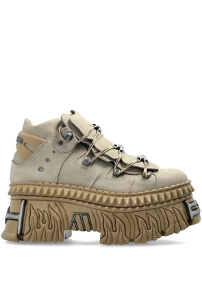 VETEMENTS New Rock Edition sneakers - Neutrals