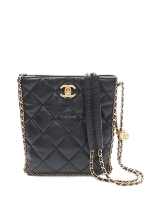 CHANEL Pre-Owned 2021 quilted leather shoulder bag - Black