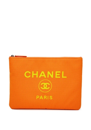 CHANEL Pre-Owned 2021 Medium Mixed Fiber Deauville O Case clutch bag - Orange