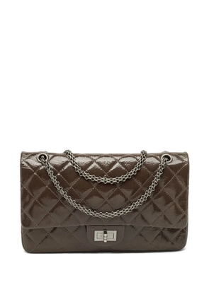 CHANEL Pre-Owned 2.55 shoulder bag - Green