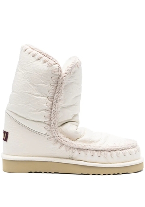Mou Eskimo 18 crochet-trim metallic-leather boots - White