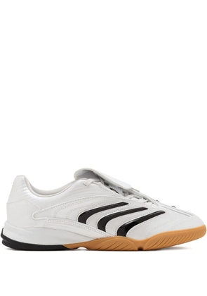 adidas Predator Sala three-stripe sneakers - White