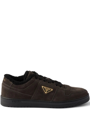 Prada triangle-logo suede sneakers - Brown