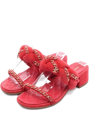 CHANEL Pre-Owned matelasse coco mark sandals - Red