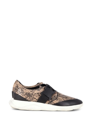 Christopher Kane lace pattern sneaker - Neutrals