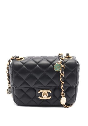 CHANEL Pre-Owned 2021 diamond-quilted shoulder bag - Black