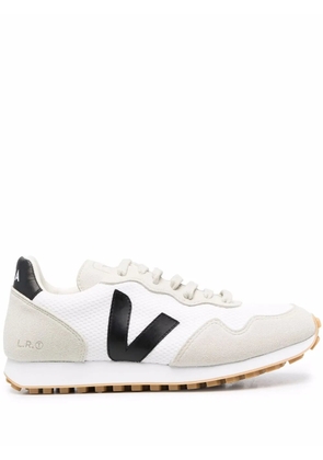 VEJA logo suede sneakers - Neutrals