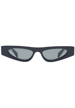 Gucci Eyewear cat-eye frame sunglasses - Black