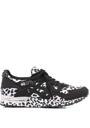 Comme Des Garçons Shirt leopard-print lace-up sneakers - Black