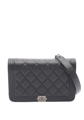 CHANEL Pre-Owned 2021-2025 Quilted Caviar Boy Wallet on Chain crossbody bag - Black