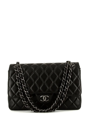 CHANEL Pre-Owned jumbo Timeless shoulder bag - Black