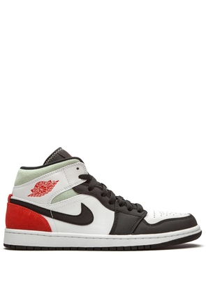Jordan Jordan 1 Mid SE 'Red/Grey/Black Toe' sneakers - White