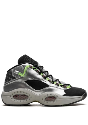 Reebok x Minions Question Mid 'Gru' sneakers - Silver
