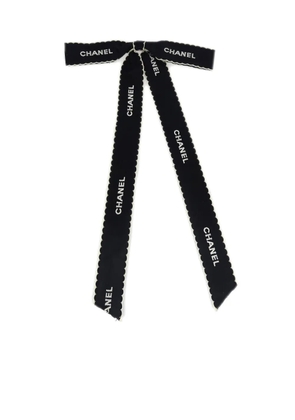 CHANEL Pre-Owned 1990-2000s satin bow brooch - Black