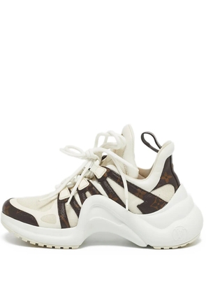 Louis Vuitton Pre-Owned Archlight monogram-panels sneakers - Neutrals