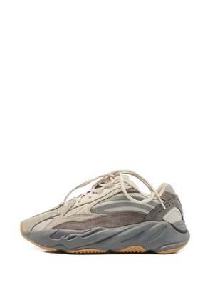 adidas Yeezy Boost 700 V2 lace-up sneakers - Neutrals