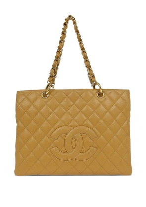 CHANEL Pre-Owned 2002 quilted chain tote bag - Neutrals