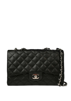 CHANEL Pre-Owned 2007 perforated shoulder bag - Black