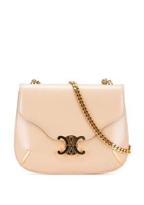 Celine Pre-Owned 2022 Teen Shiny Calfskin Triomphe Besace Clea Chain crossbody bag - Brown