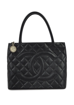 CHANEL Pre-Owned 2006 Medallion tote bag - Black