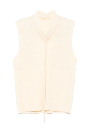 Homme Plissé Issey Miyake turbine pleated vest - Yellow