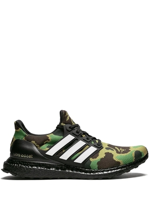 adidas x Bape Ultraboost '1st Camo Green' sneakers - Black