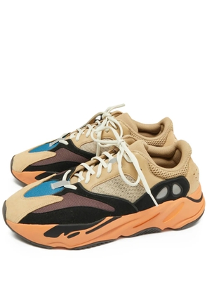 adidas Yeezy Boost 700 suede panels sneaker - Neutrals