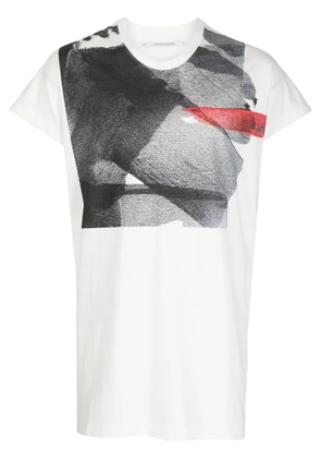 Julius graphic-print cotton T-shirt - White