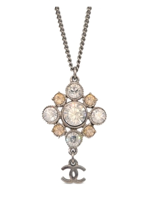 CHANEL Pre-Owned 2010 rhistone-embellished CC pendants necklace - Silver