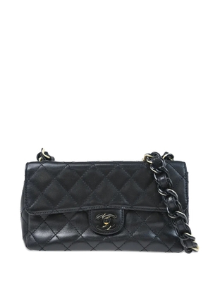 CHANEL Pre-Owned 2000 quilted flap shoulder bag - Black