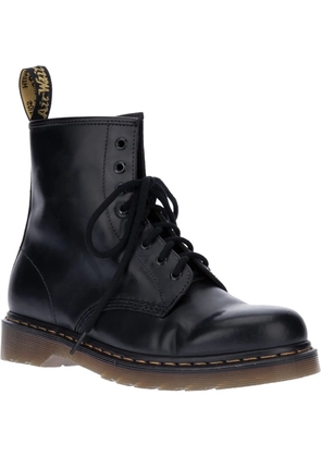 Dr. Martens lace up boot - Black