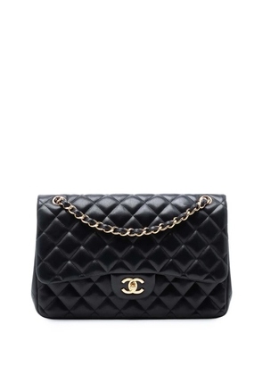 CHANEL Pre-Owned 2011 Jumbo Classic Lambskin Double Flap shoulder bag - Black