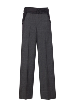 sacai check-pattern buckle trousers - Grey