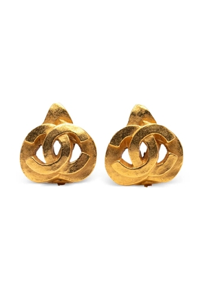 CHANEL Pre-Owned 1997 Gold Plated CC Heart Clip On Earrings costume earrings