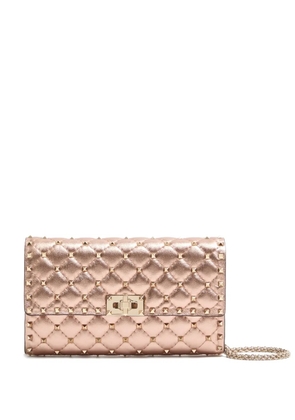 Valentino Garavani Rockstud Spike quilted clutch bag - Pink