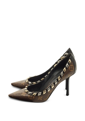 Louis Vuitton Pre-Owned stud-embellishment pumps - Brown