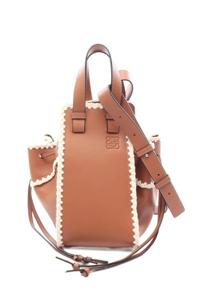 Loewe Pre-Owned 2010s small Hammock crochet leather bucket bag - Brown