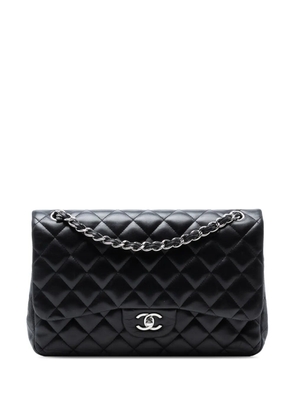 CHANEL Pre-Owned 2011 Jumbo Classic Lambskin Double Flap shoulder bag - Black