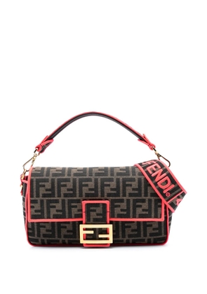 Fendi Pre-Owned 2010-2025 Medium Zucca Canvas Fluo Trim Baguette satchel - Brown