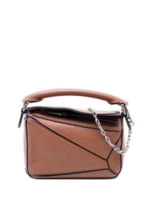 Loewe Pre-Owned 2010-2025 Nano Calfskin Puzzle satchel - Brown