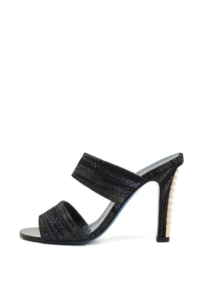 CHANEL Pre-Owned pearl-embellished sandals - Black