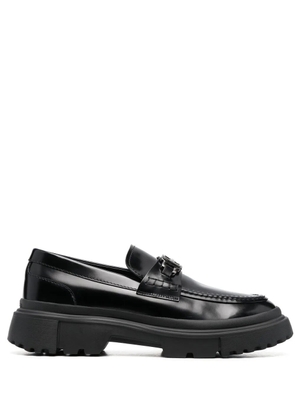 Hogan logo-plaque leather loafers - Black